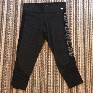 Victoria’s Secret Pink Yoga 3/4 Legging